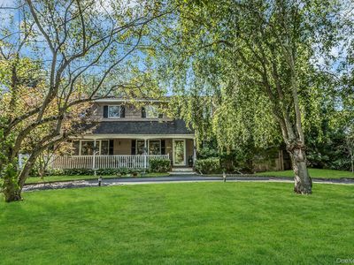 142 Maplewood Road, Huntington Station, NY, 11746