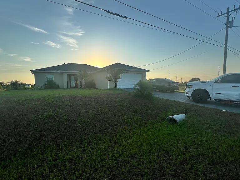 2218 NW 6th Pl — Photo 14
