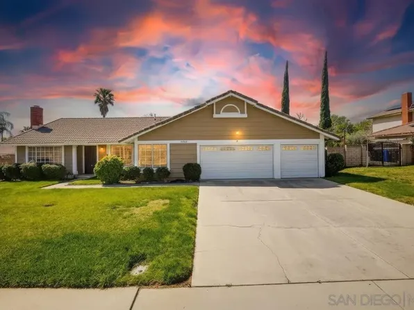 2304 N Apple Ave, Rialto, CA 92377