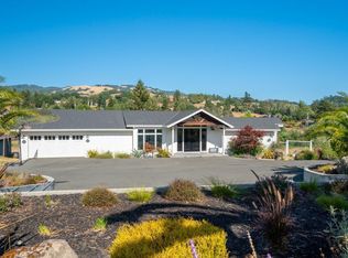 7074 Cold Springs Rd, Penngrove, CA 94951