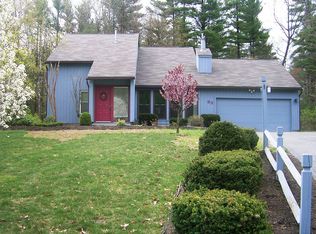 93 Meadow Rue Pl, Malta, NY 12020