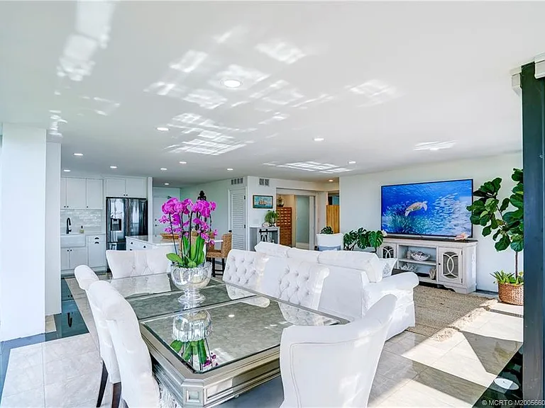 10410 S Ocean Dr #209 — Photo 29
