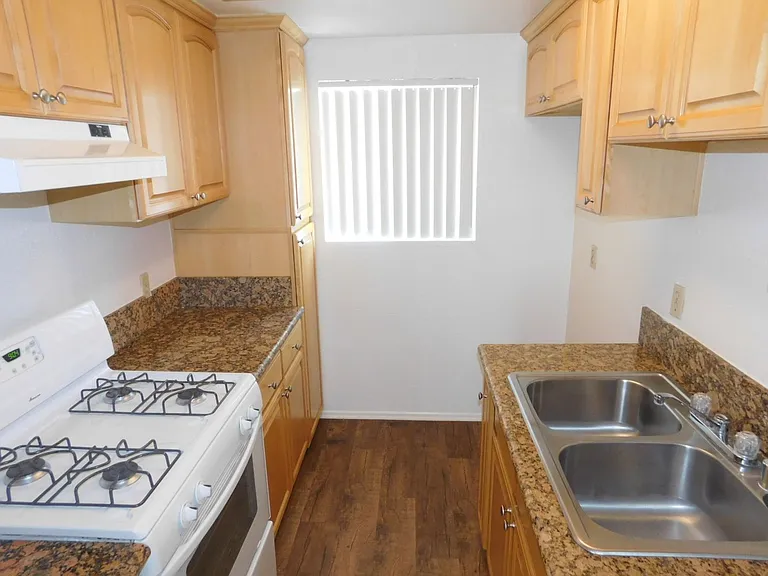 STA7925 — Photo 7