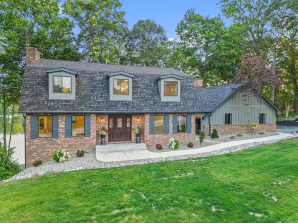 440 Wessex Rd, Valparaiso, IN 46385