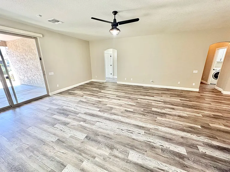 847 E La Costa Pl — Photo 18