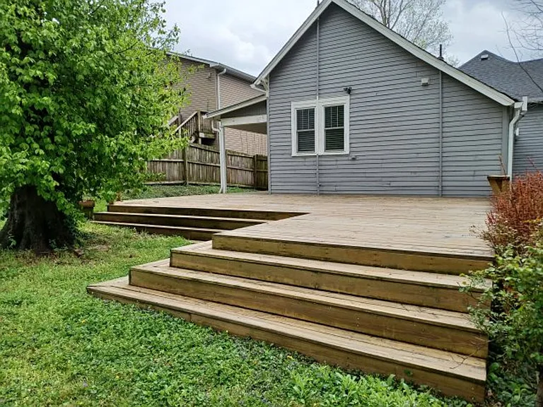329 Cleveland St — Photo 17