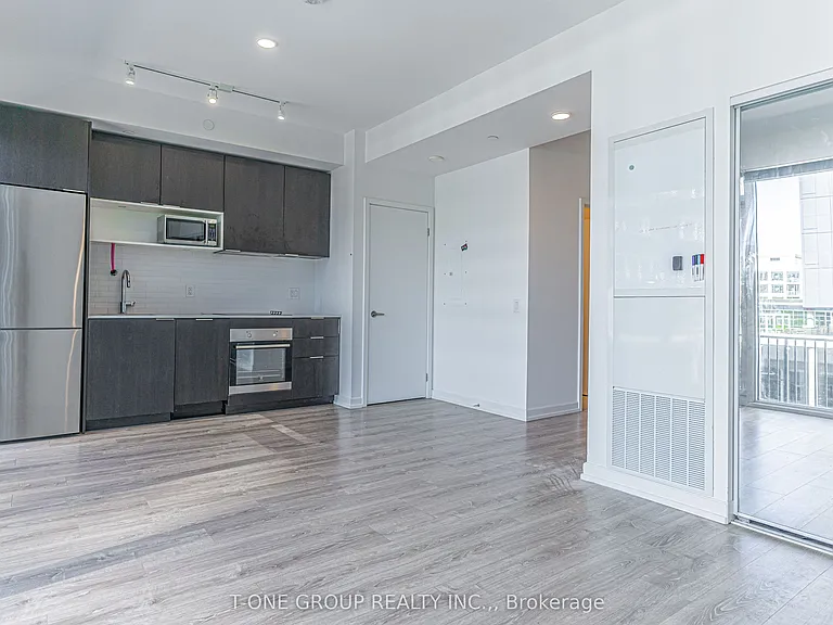 20 Tubman Ave #509 — Photo 8