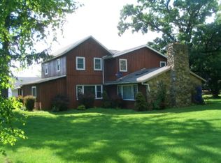 4390 Gray Rd, Deforest, WI 53532