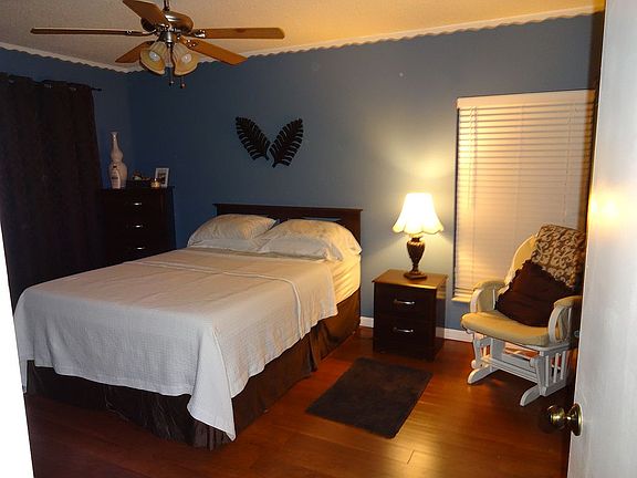 4th image of 13311 Greengate Blvd APT 611