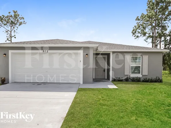 972 SW Longfellow Rd, Port Saint Lucie, FL 34953