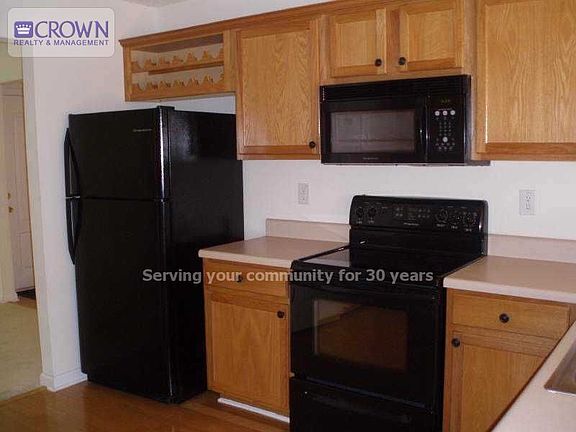 3rd image of 3122 Newtons Crest Cir