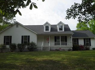 918 Old Swamp Rd, Swansea, SC 29160