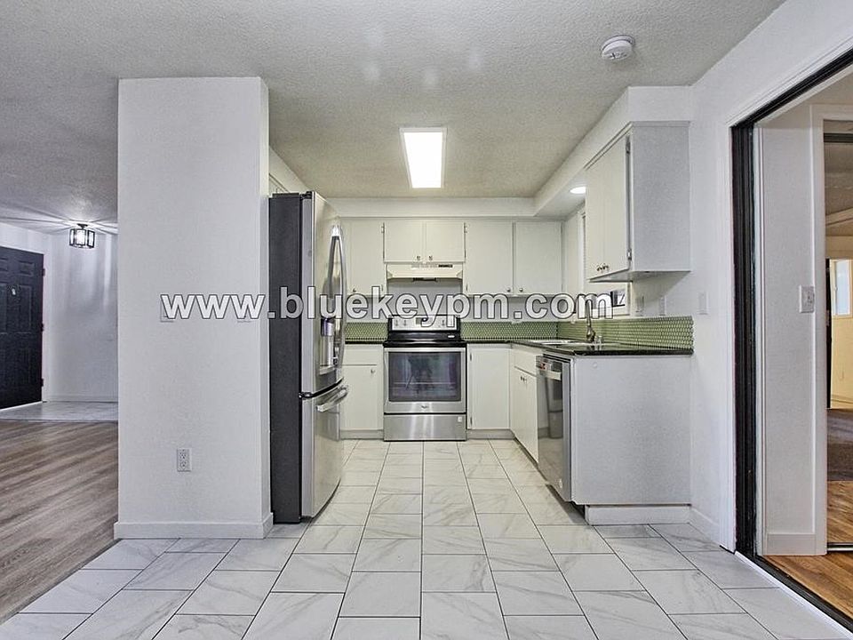 1st image of 1413 NE 143rd Ave