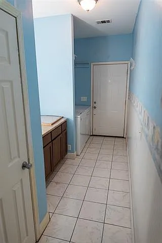 1333 Soldiers St — Photo 11