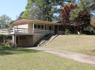 717 W 3rd St, Manchester, GA 31816