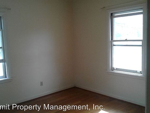 5th image of 320 Kiwanis St APT 3