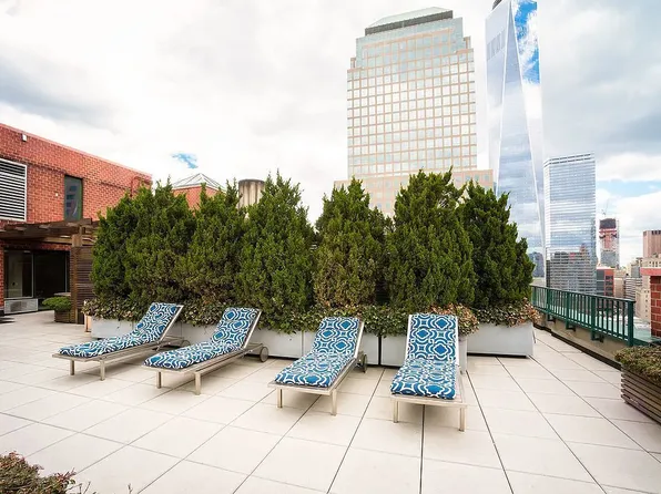 225 Rector Place image 24 of 27