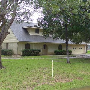 87 Upper Colorado Dr, Bay City, TX, 77414
