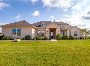 7732 Laura Lake Ln, Fort Worth, TX 76126