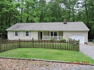 6856 Freedom Goode Rd, Gloucester, VA 23061