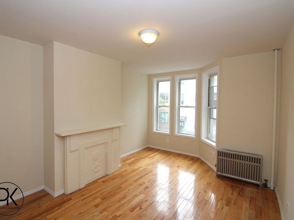 170 Eckford St Brooklyn NY Zillow