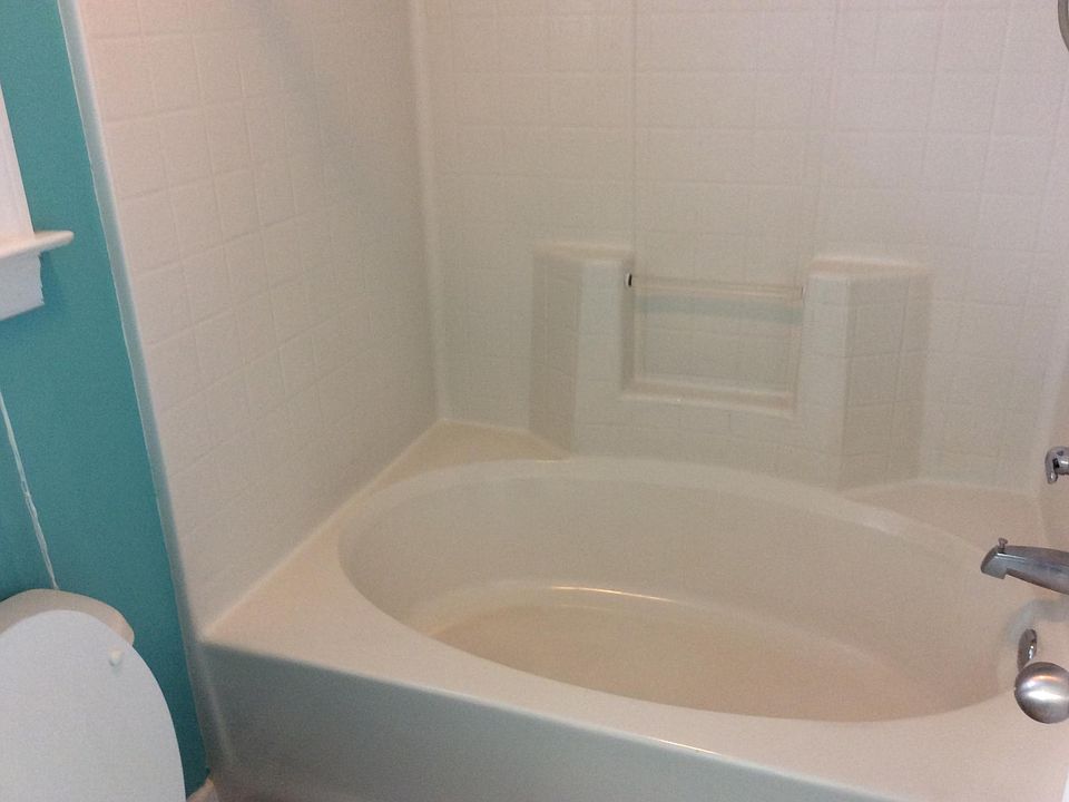 1st image of 3512 Palmetto Dr