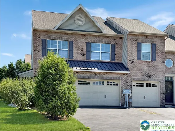 320 Blue Sage Dr, Allentown, PA 18104
