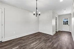 3 bed, 2.0 bath, 1361 sqft, $2,200 — Photo 4
