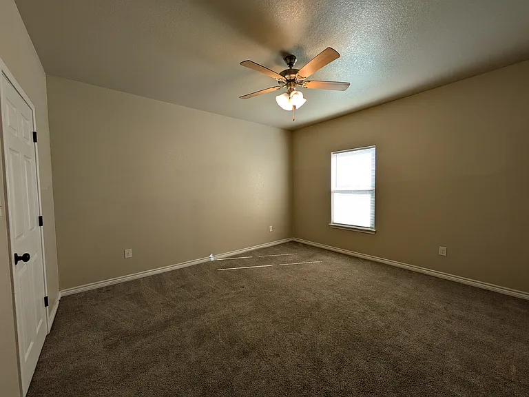 1070 E Cedar St #B — Photo 9