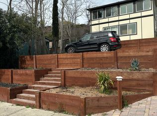 13698 Lakeshore Dr, Clearlake, CA 95422