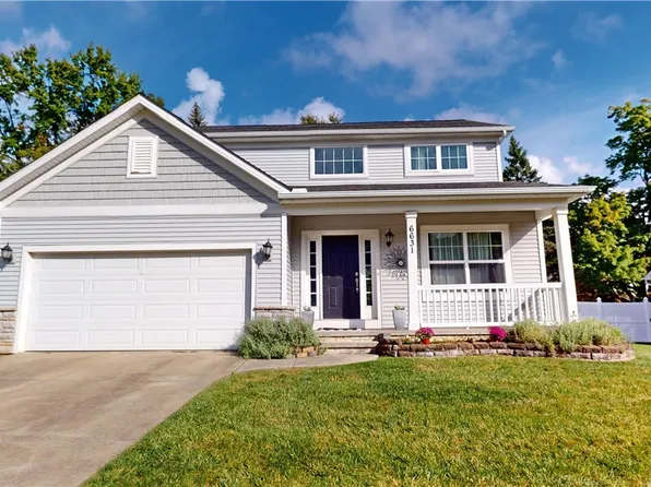 6631 Hidden Woods Trl, Mayfield, OH 44143