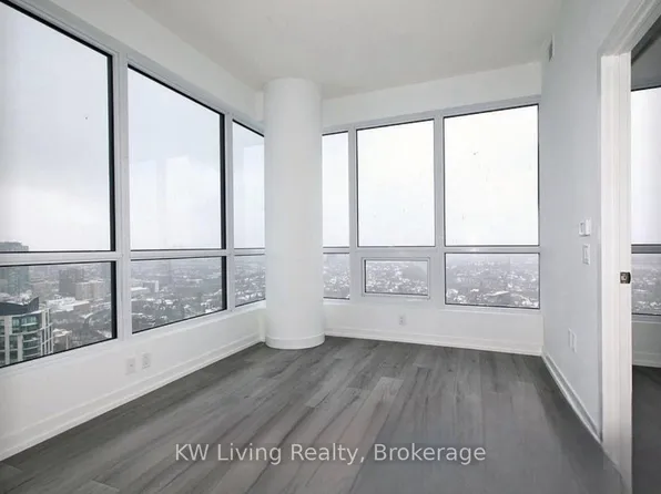 395 Bloor St E #3504, Toronto, ON M4W 1H7