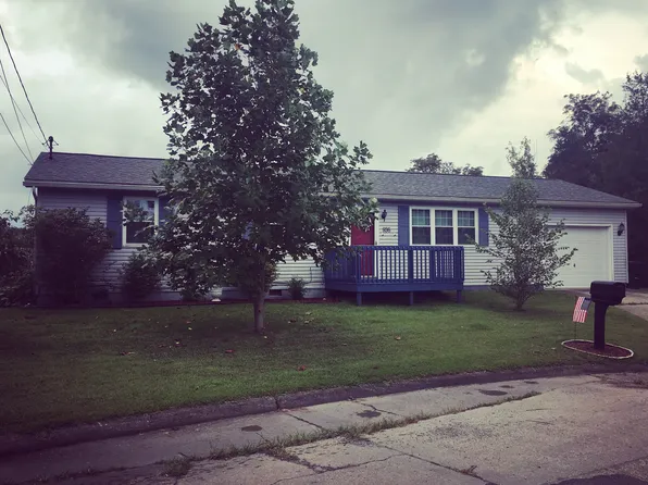 936 Pine Cir, Davisville, WV 26142