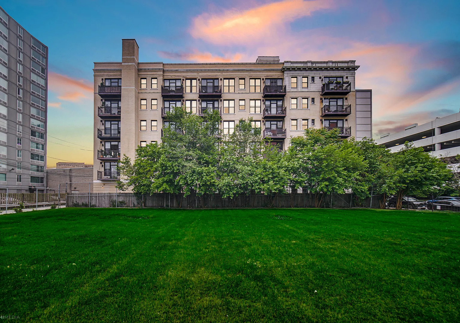 2 bed, 1061 sqft, $2,950 — Photo 1