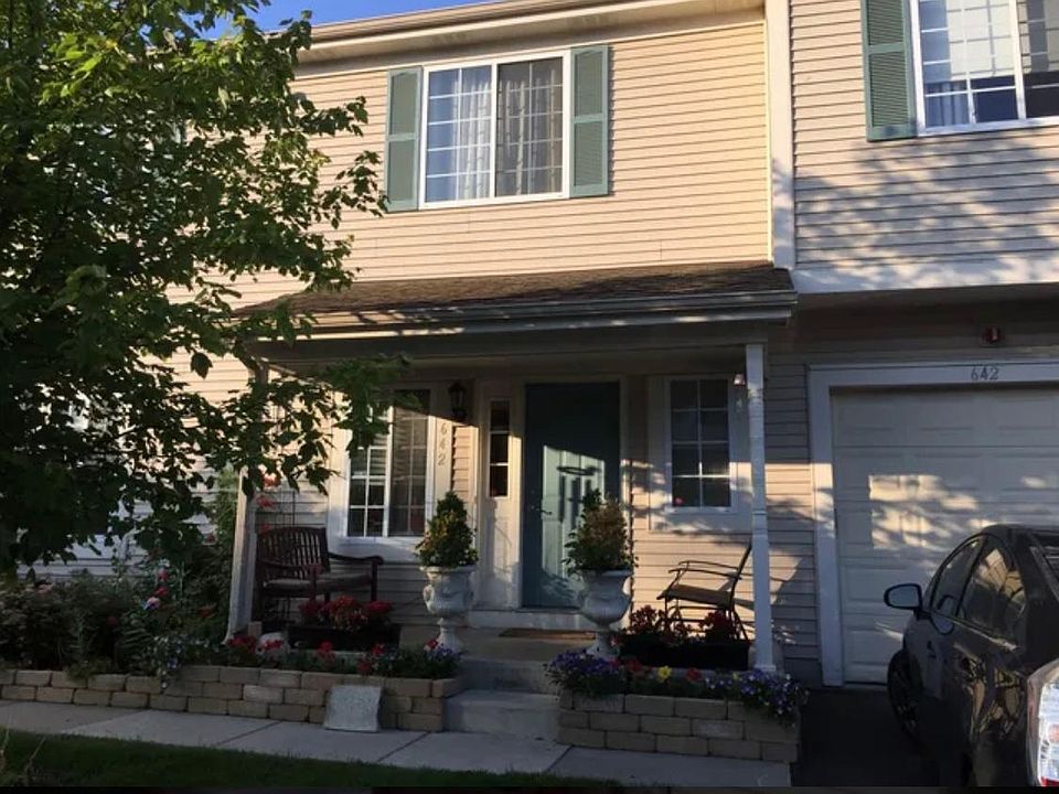 1st image of 642 Windsor Dr #642