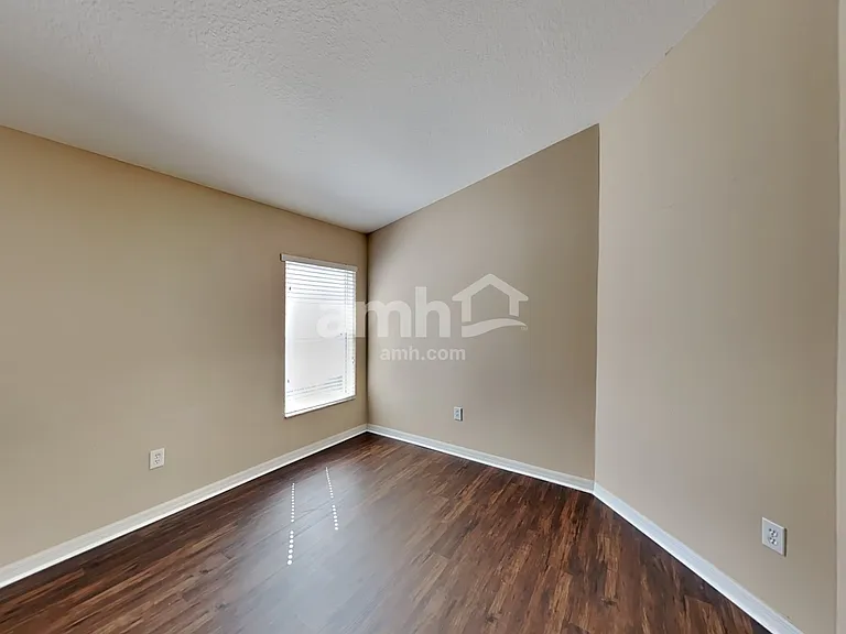10047 Perthshire Cir — Photo 14