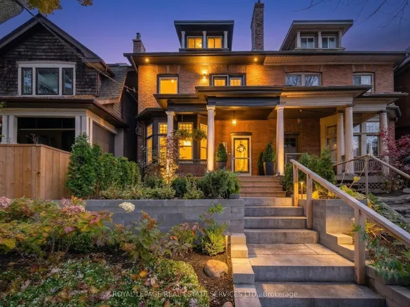 29 Parkside Dr, Toronto, ON M6R 2Y7