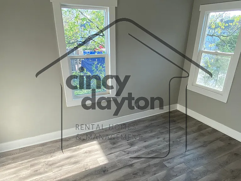 314 Charles St #2 — Photo 6