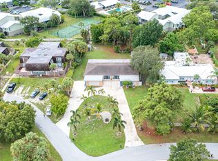830 NW 10th Ter, Stuart, FL 34994