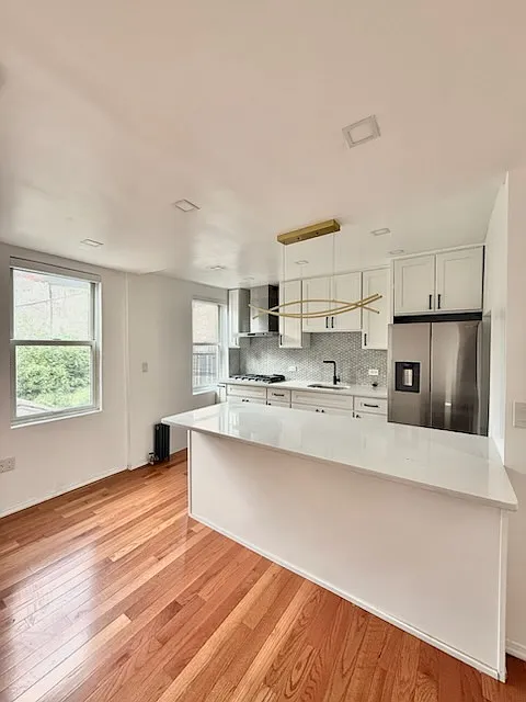 324 Malcolm X Blvd #2