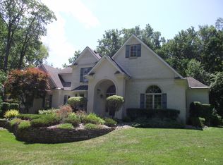 2001 W Dean Rd, Temperance, MI 48182