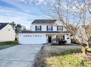 4527 Cades Cove Dr, Charlotte, NC 28273