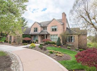 349 Sunny Acres Dr, Cincinnati, OH 45255