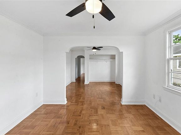 4th image of 1405-07 Bartholomew St