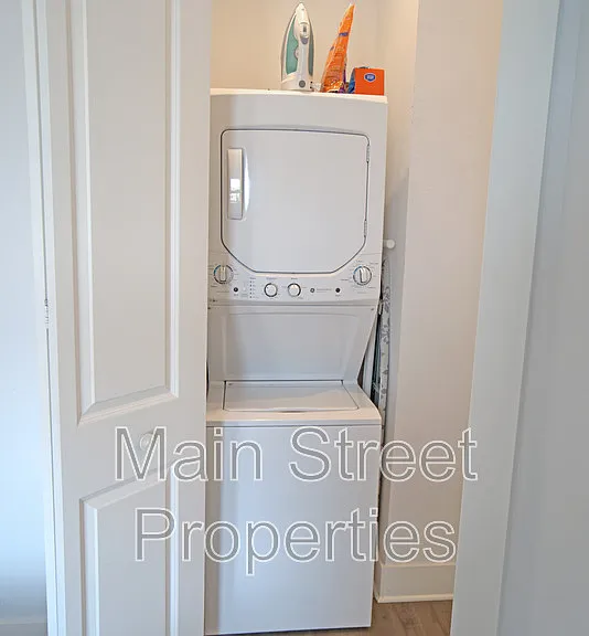 379 Clubbs St — Photo 13
