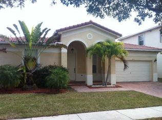 2111 NE 40th Rd, Homestead, FL 33033