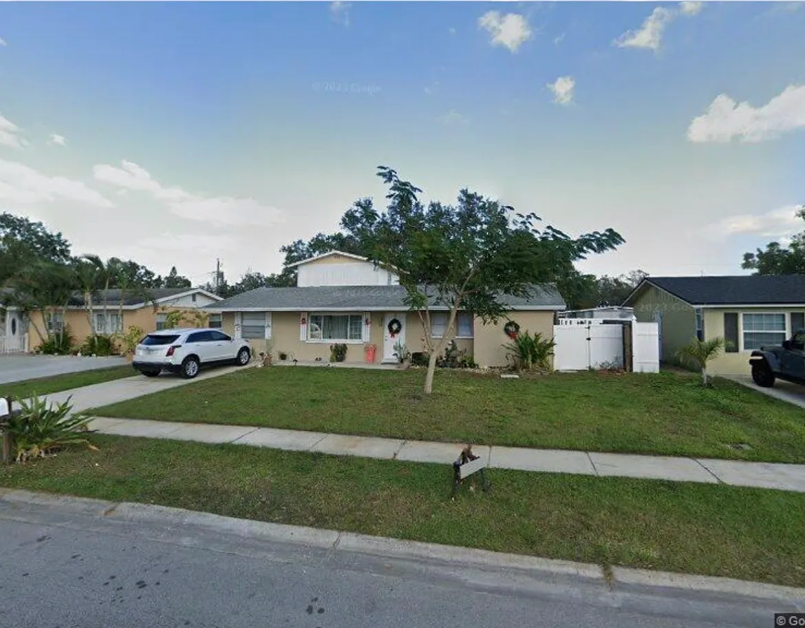 5 bed, 1866 sqft, $2,999 — Photo 1