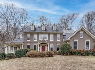 11684 Heinz Ct, Oakton, VA 22124