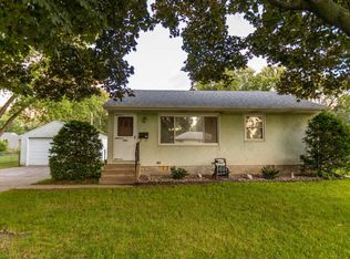 3692 72nd St E, Inver Grove Heights, MN 55076