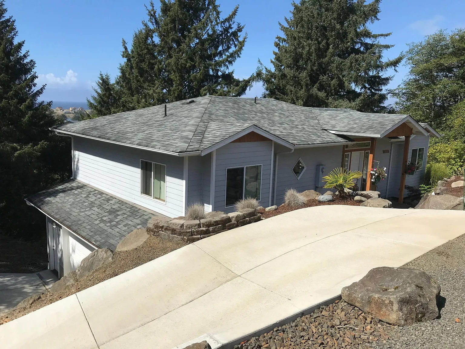 35480 Salal Ln photo 1